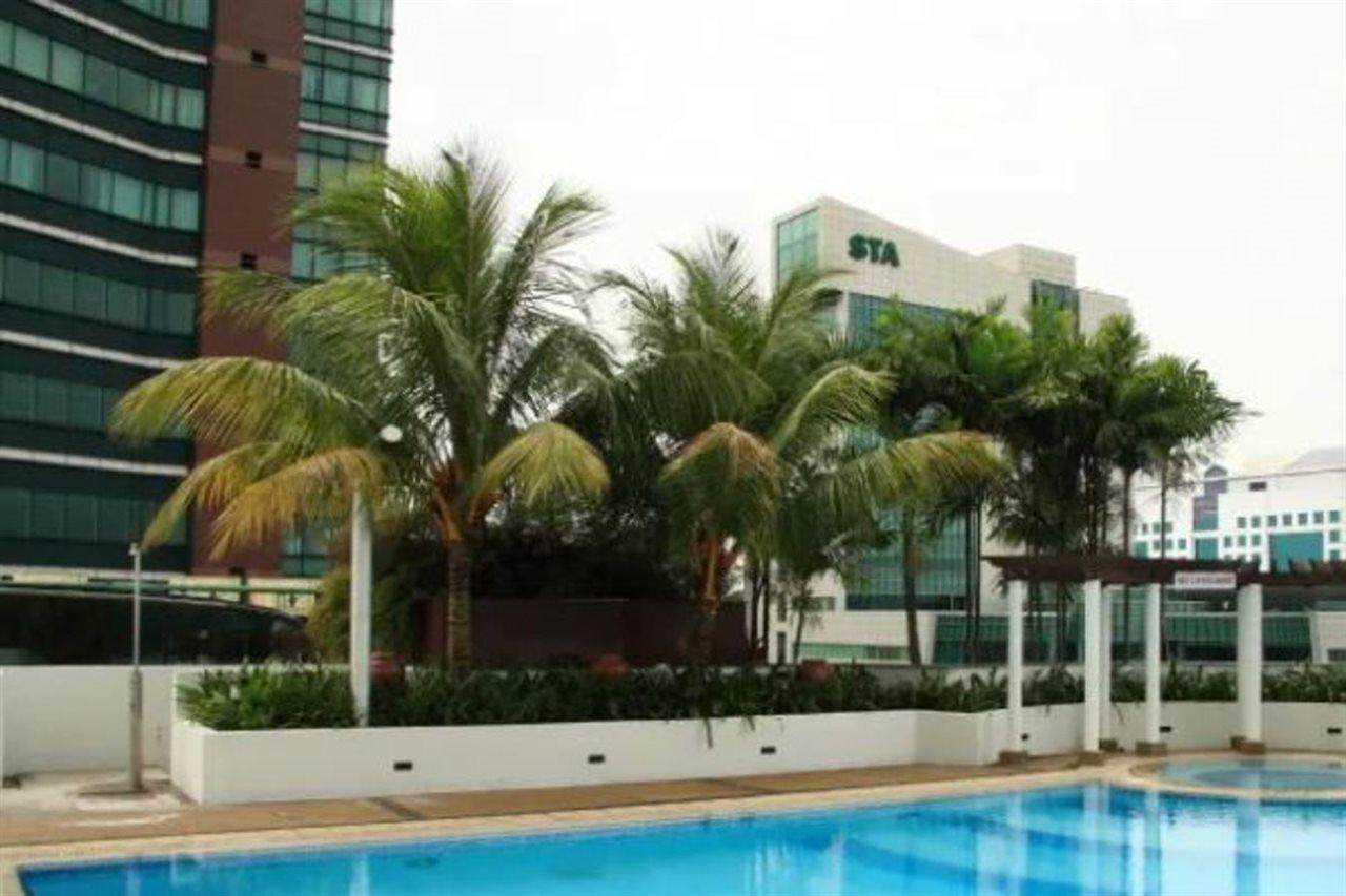 Hock Lee Hotel & Residences Kuching Exteriör bild