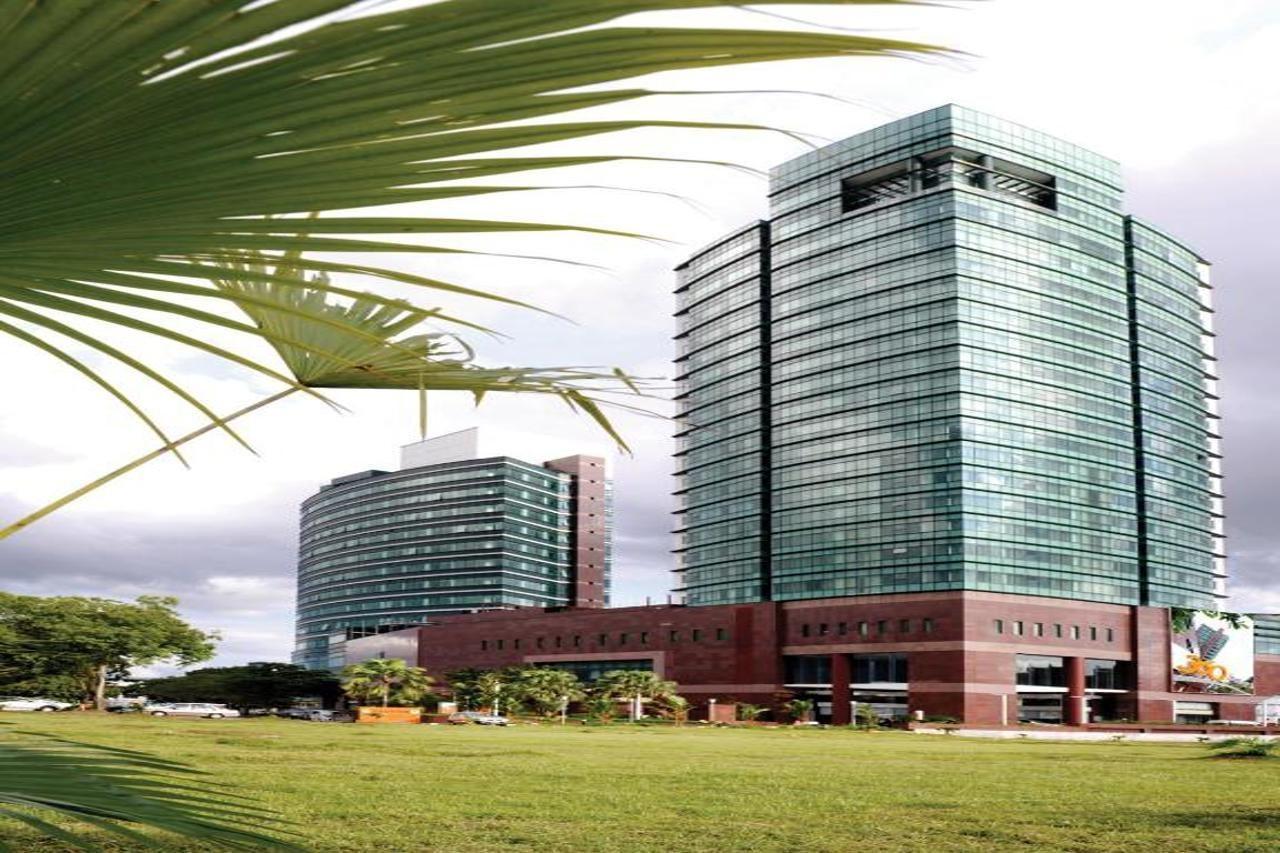 Hock Lee Hotel & Residences Kuching Exteriör bild