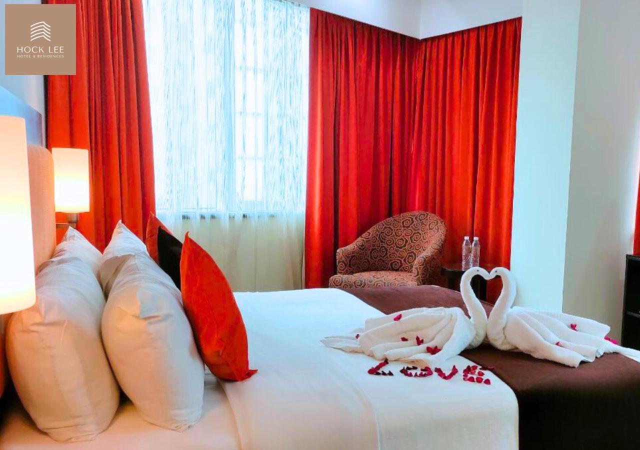 Hock Lee Hotel & Residences Kuching Exteriör bild