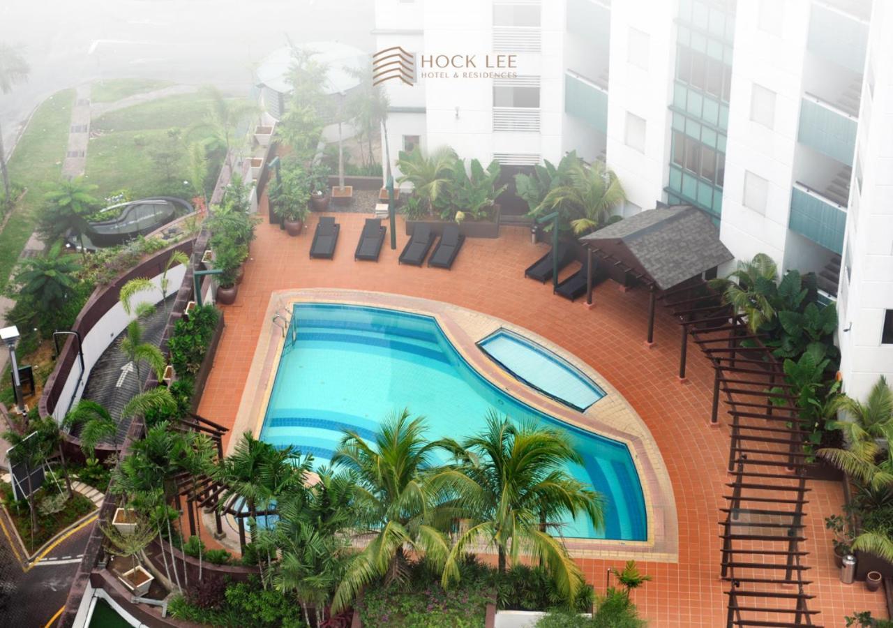 Hock Lee Hotel & Residences Kuching Exteriör bild