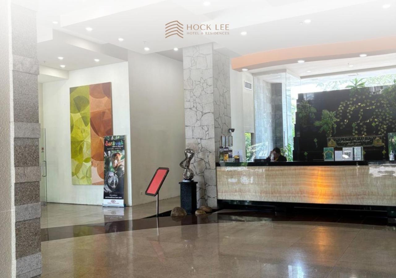 Hock Lee Hotel & Residences Kuching Exteriör bild