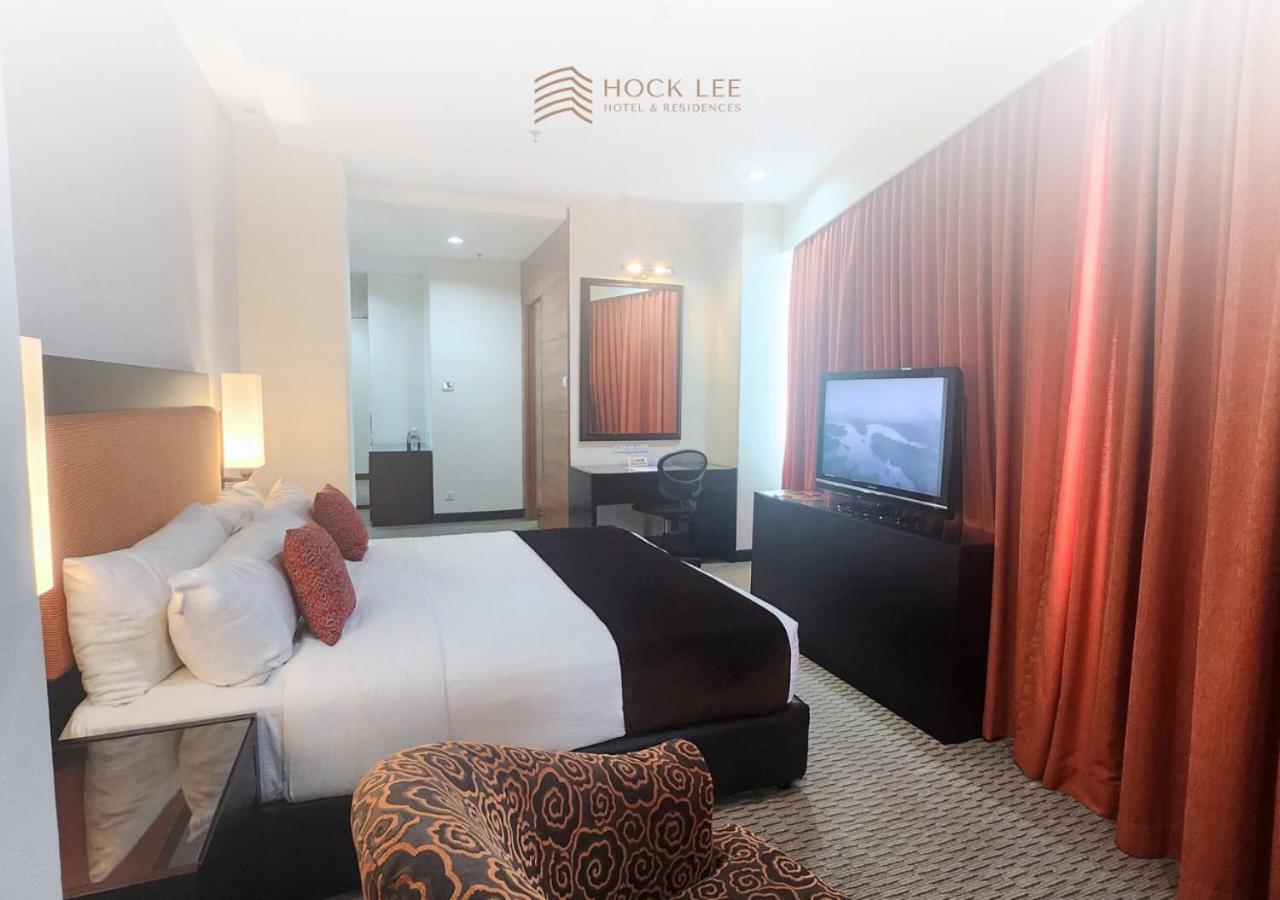 Hock Lee Hotel & Residences Kuching Exteriör bild