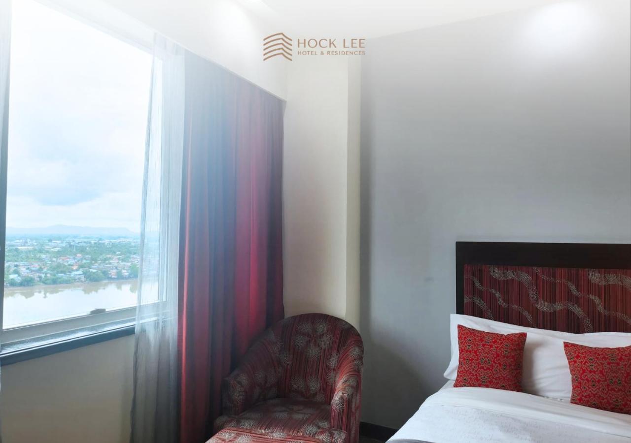 Hock Lee Hotel & Residences Kuching Exteriör bild