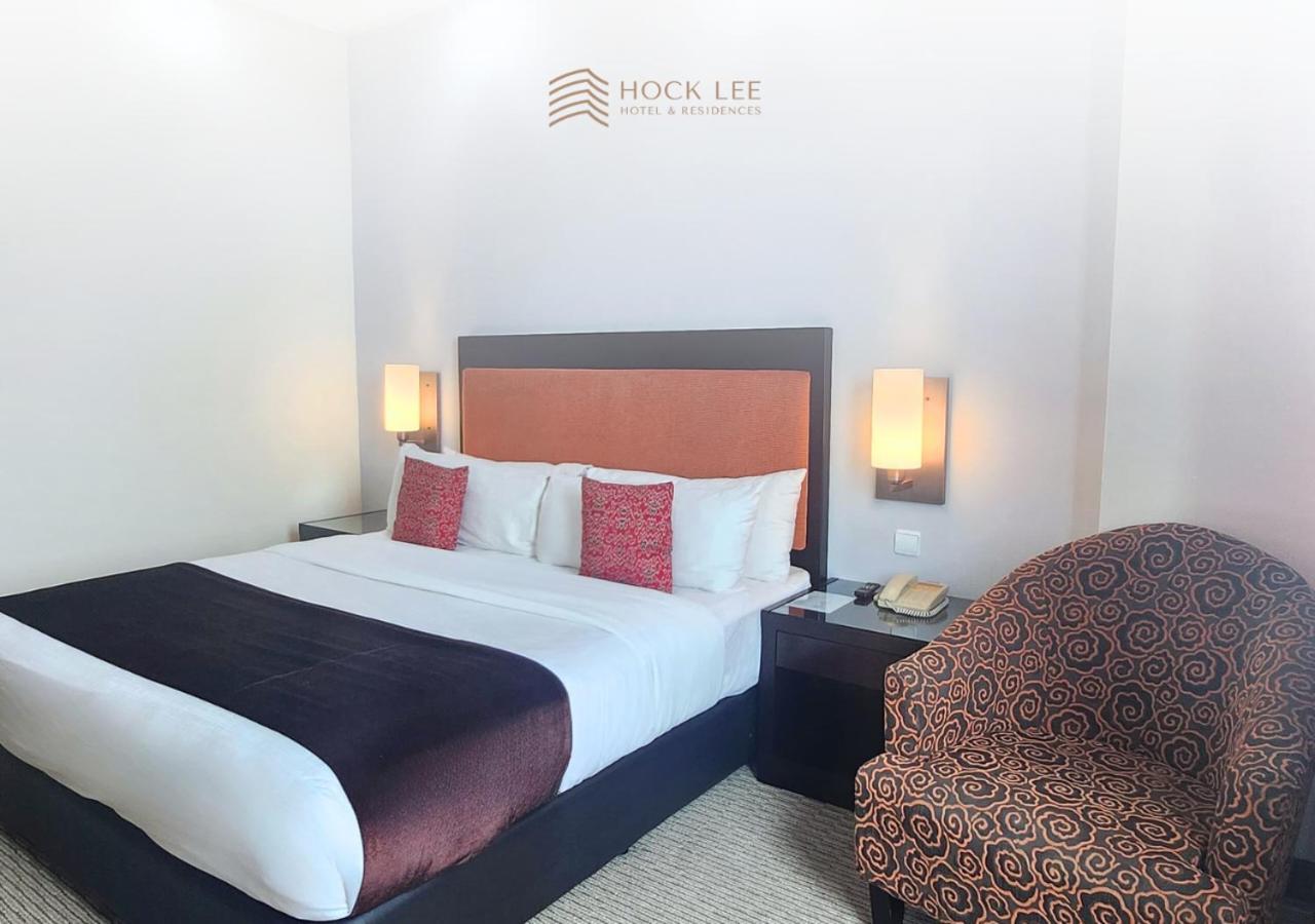 Hock Lee Hotel & Residences Kuching Exteriör bild